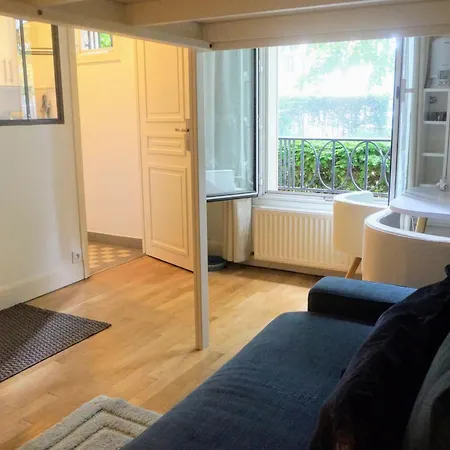 Porte D'auteuil Furnished Appt *